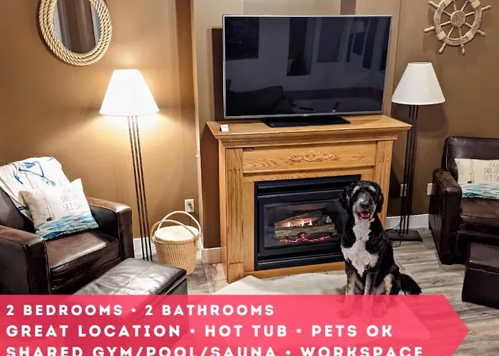 Dog-Friendly Canal Park Condo Hot Tub Pool